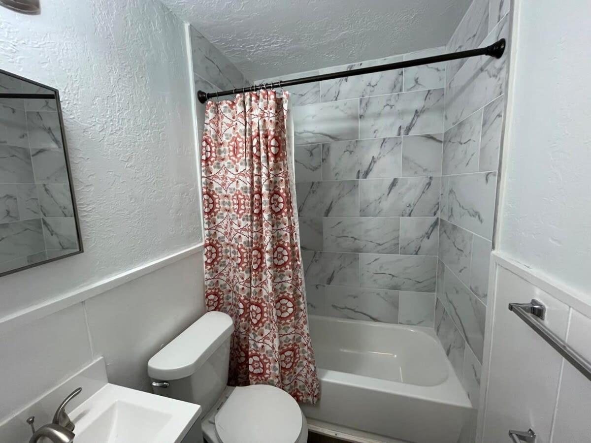 Cozy 3-Bedroom, 1-Bath Home Close To Fort Sill Lawton Exteriör bild