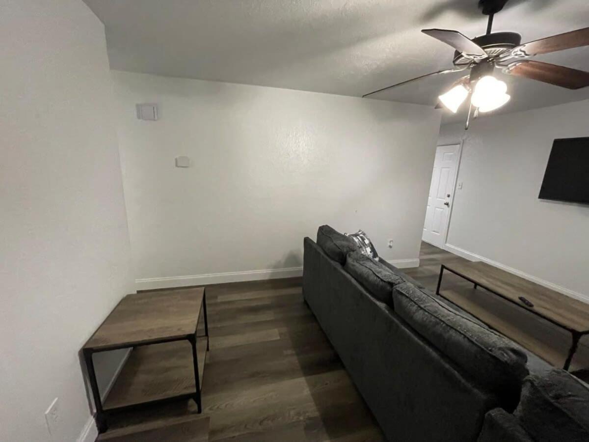 Cozy 3-Bedroom, 1-Bath Home Close To Fort Sill Lawton Exteriör bild